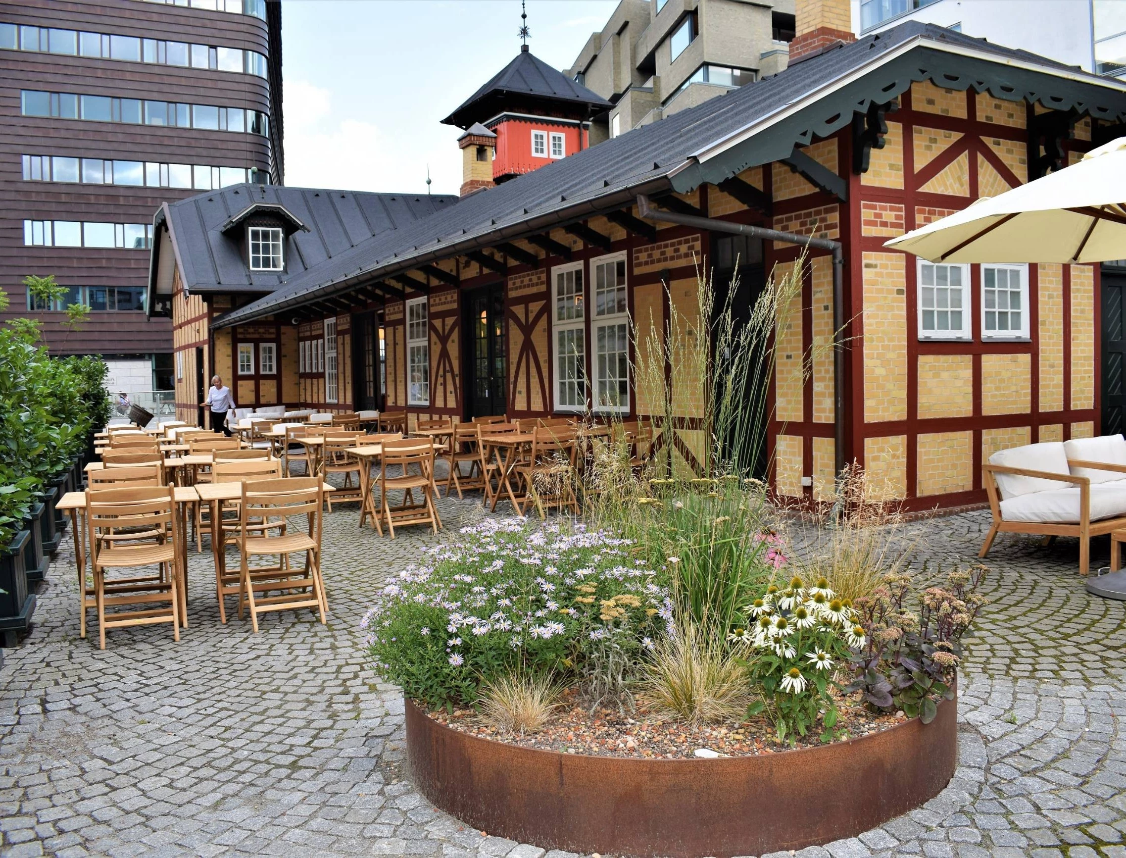 Restaurant Frihavn vil være Københavns urbane svar på Badehotellet: ”Folk skal ikke sige, at de skal ned på Frihavnen. De skal ned hos Lotte.”_2
